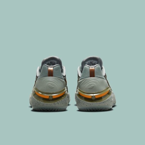 Official Photos of the Devin Booker x Nike Air Zoom GT Cut 2 |